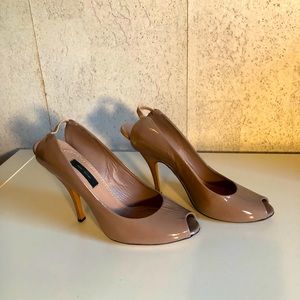 Marc Jacobs patent leather heels